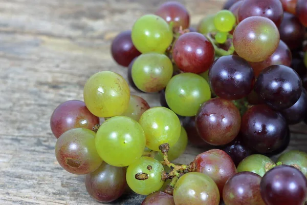 Grapes Wooden Background — Stock Photo, Image