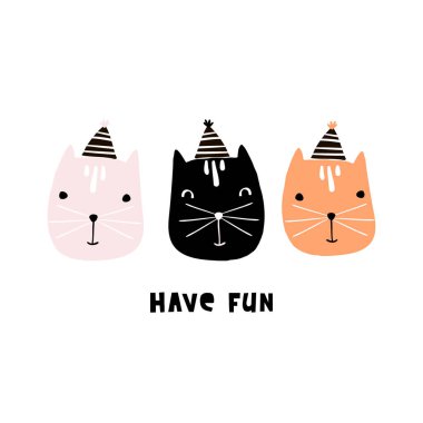 Parti şapkalı şirin kediler. El çizimi yaratıcı çocuk baskısı. Giysiler, çocuk odası dekorasyonu, kartlar, posterler, bebek partisi için mükemmel.