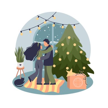 Birbirine aşık bir çift Noel ağacını süslüyor ve sarılıyor. İçerisi rahat, pencerenin dışında kar yağıyor. Bir kedi, çiçekler ve kompozisyonda sevimli bir halı. Süslü bir kutu. Vektör illüstrasyonu