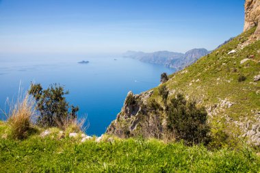 Amalfi Sahili boyunca Sentiero degli Dei (Tanrıların Yolu) yürüyüş yolu