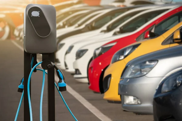 Close Electric Charging Station Background Cars — Stock Photo, Image