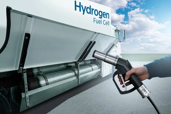 Mão Com Bocal Fundo Semirreboque Célula Combustível Hidrogênio Com Cilindro — Fotografia de Stock