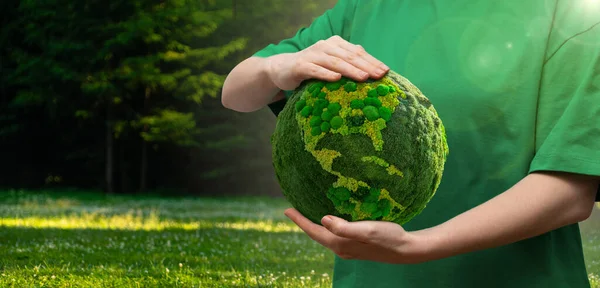 Woman Holds Green Planet Earth Symbol Sustainable Development Renewable Energy — Fotografia de Stock