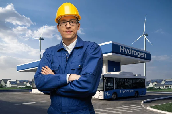 Engineer Helmet Blue Suit Background Hydrogen Filling Station Using Renewable —  Fotos de Stock
