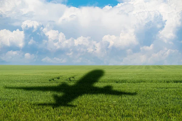 Shadow Plane Agricultural Field Concept Decarbonization Biofuel — Zdjęcie stockowe