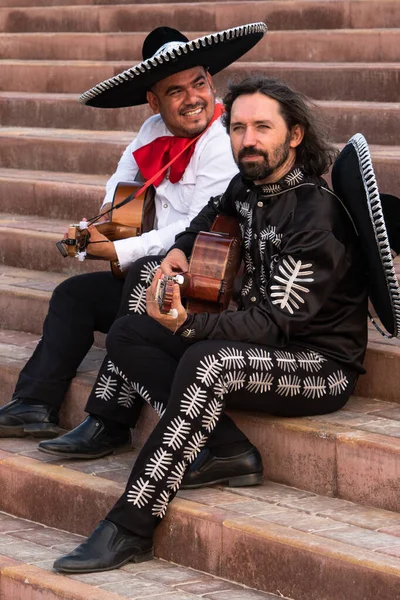 Mexikói Zenész Mariachi Zenekar Város Utcájában — Stock Fotó