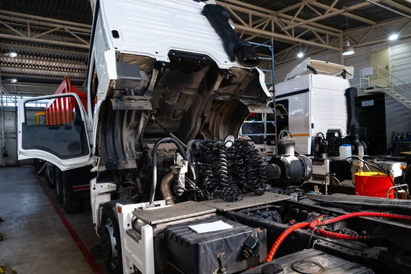 Reparatur Von Lastwagen Autoservice — Stockfoto