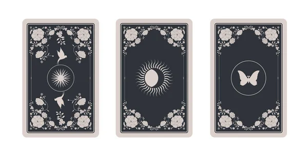 Set Speelkaarten Ruggen Met Esoterische Ontwerpen Geïsoleerd Witte Achtergrond — Stockvector