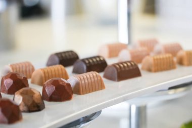 Çikolata üretim süreci ve çeşitli çikolatalar