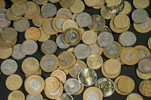 5, 10 ve 20 rupi Hint parası ya da parası..