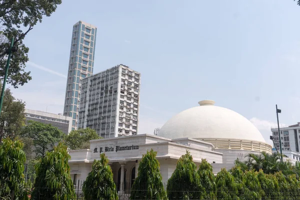 Dentro Mesmo Quadro Estão Planetário Birla Edifício Mais Alto Kolkata — Fotografia de Stock