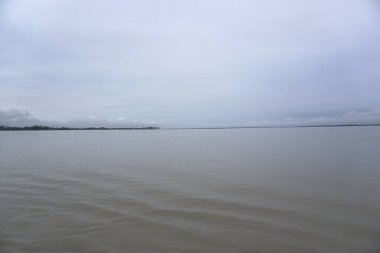 Bramhaputra Nehri, Hindistan 'ın kuzeydoğusundaki en büyük nehirdir..