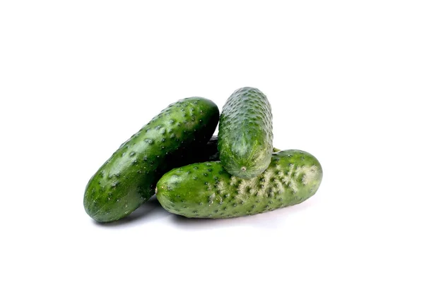 Rijp Verse Groene Komkommers Geïsoleerd Een Witte Achtergrond — Stockfoto