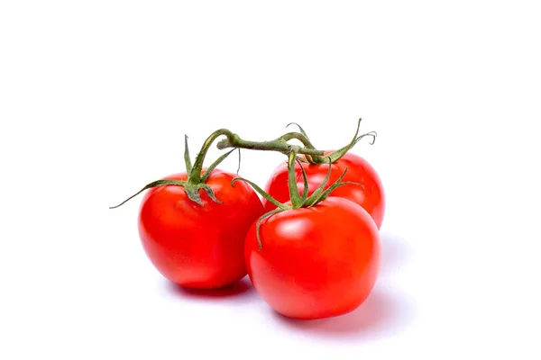 Monte Tomates Vermelhos Frescos Com Caules Verdes Isolados Fundo Branco — Fotografia de Stock