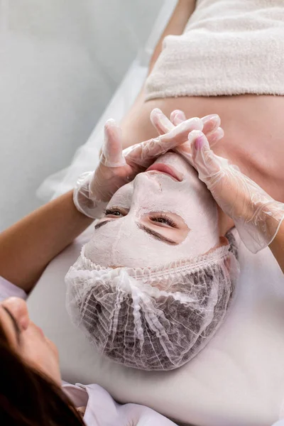Woman Moisturizing Wrinkle Mask Woman Lying Resting Beauty Salon Spa — Stock Fotó