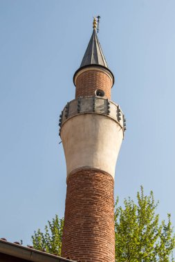 Osmanlı tarzı camilerin minaresi