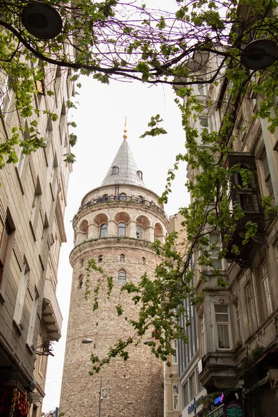 İstanbul 'da antik çağlardan kalma Galata Kulesi manzarası