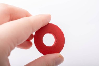 Elle tutulur küp O tahtadan yapılmış