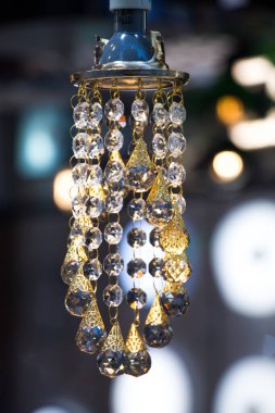 Dekoratif stil filament ampulleri görünürde