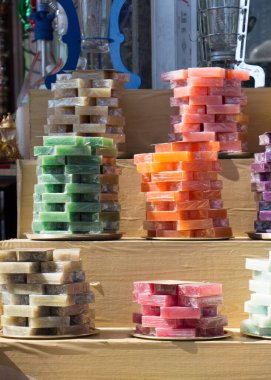 Kokulu el yapımı organik sabun koleksiyonu