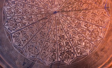 Metallere uygulanan Osmanlı sanat örnekleri