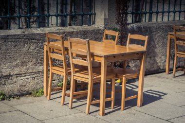 Mobilya görünümünde dekoratif sandalye nesnesi