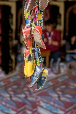 Geleneksel el yapımı Yemen ayakkabıları.