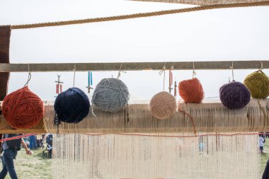 Renkli dizgiyi ayarla veya rulo yap