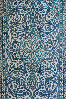 Güzel eski Osmanlı çini