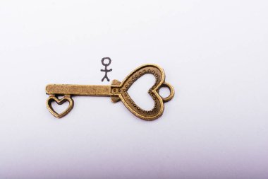 Ufacık bir değnek adam ve eğitim sözcüğü.