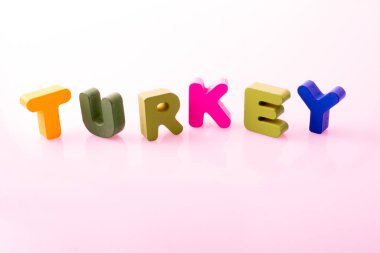 Türkiye'de renkli mektup blok ile yazılmış kelime