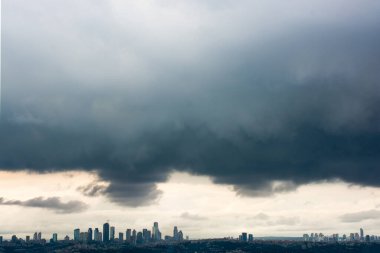 Peyzaj Istanbul bir bulutlu ve güneşli gün