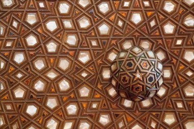 Tahtada geometrik desenli Osmanlı Türk sanatı