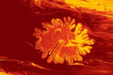 Akriliğin soyut arka planı. Renkli boya çözünür