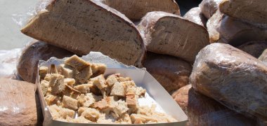 Geleneksel Türk usulü ekmek ekmeği