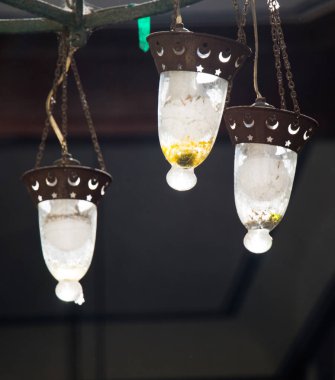 İç dekorasyon için Osmanlı tarzı tavan lambaları