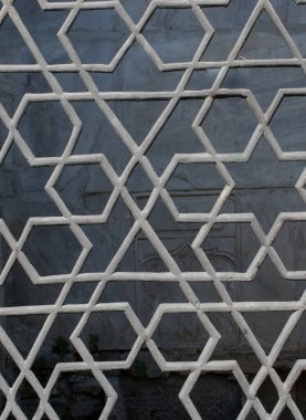 Metallere uygulanan Osmanlı sanat örnekleri