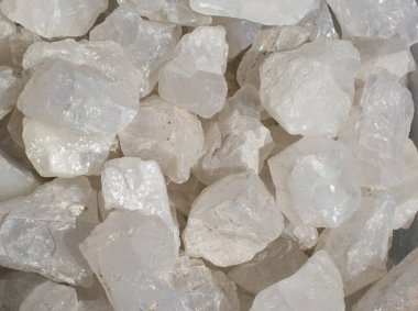 Ay taşı (adüler) doğal mineral kaya numunesi olarak değerli taş