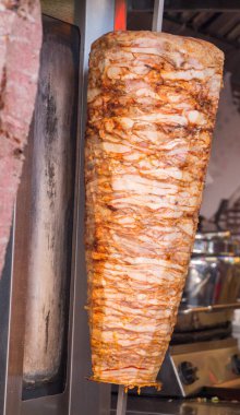 Geleneksel Türk Donör Kebabı direkte