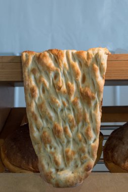 Geleneksel Türk usulü ekmek ekmeği