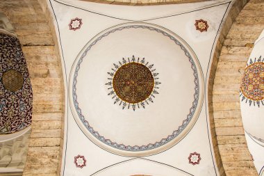 İstanbul, Türkiye 'de Osmanlı mimarisinde kubbenin iç görünümü
