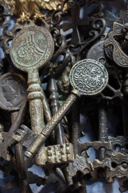 Metalden yapılmış Retro biçimli renk dekoratif anahtarı