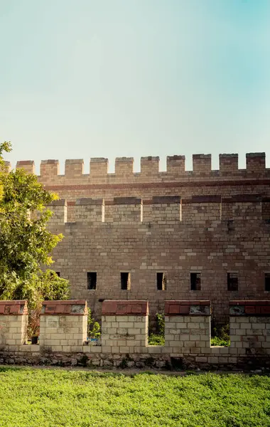 stock image The ancient city walls of Constantinople in Istanbul, Turkey