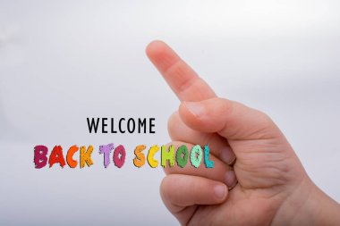 Eğitim, öğretim ve öğrenme kavramı olarak okul ifadelerine geri dön