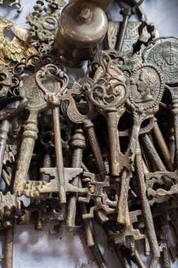 Metalden yapılmış Retro biçimli renk dekoratif anahtarı