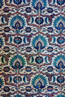 Osmanlı el yapımı çiçek desenli Türk fayansları