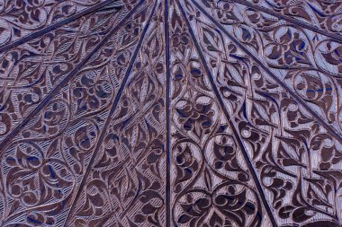 Metallere uygulanan Osmanlı sanat örnekleri