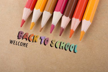 Eğitim, öğretim ve öğrenme kavramı olarak okul ifadelerine geri dön