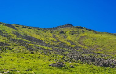 Türkiye 'nin Artvin dağlarındaki dağların manzarası