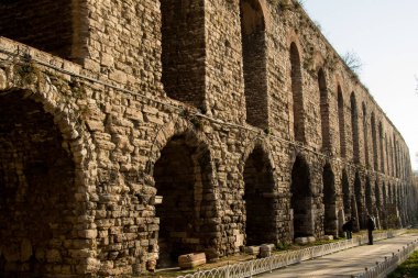 İstanbul Fatih 'te tarihi bir akarsu manzarası